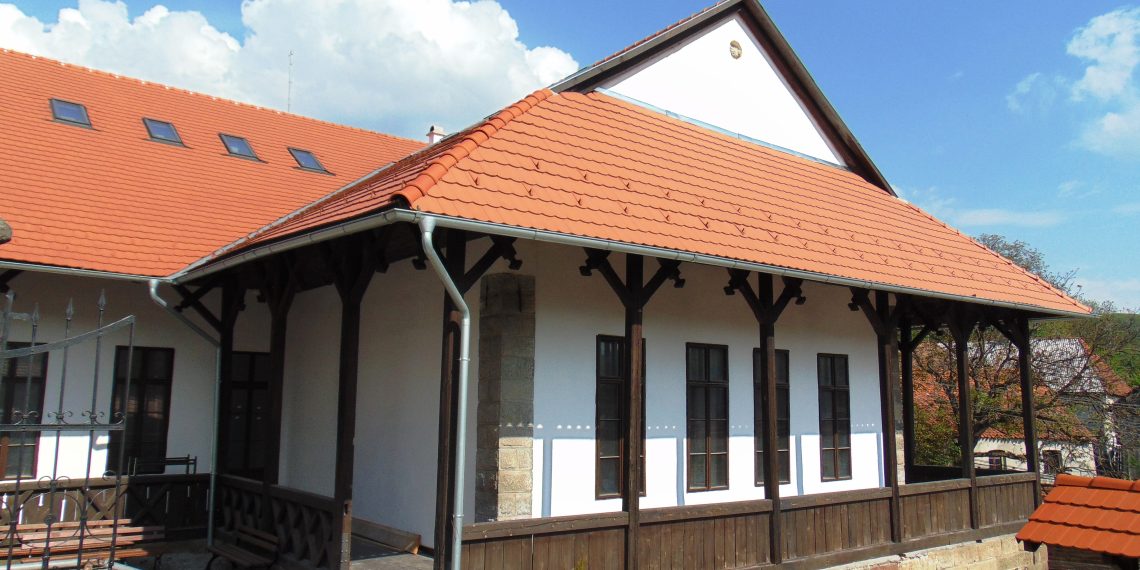 Lövéte – A megújult „Népiskola”