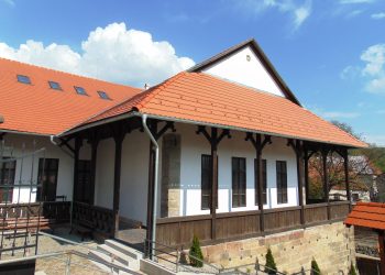 Lövéte – A megújult „Népiskola”